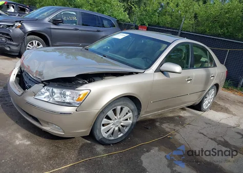 2009 Hyundai Sonata Limited V6 from USA, damaged, VIN 5NPEU46F49H460792